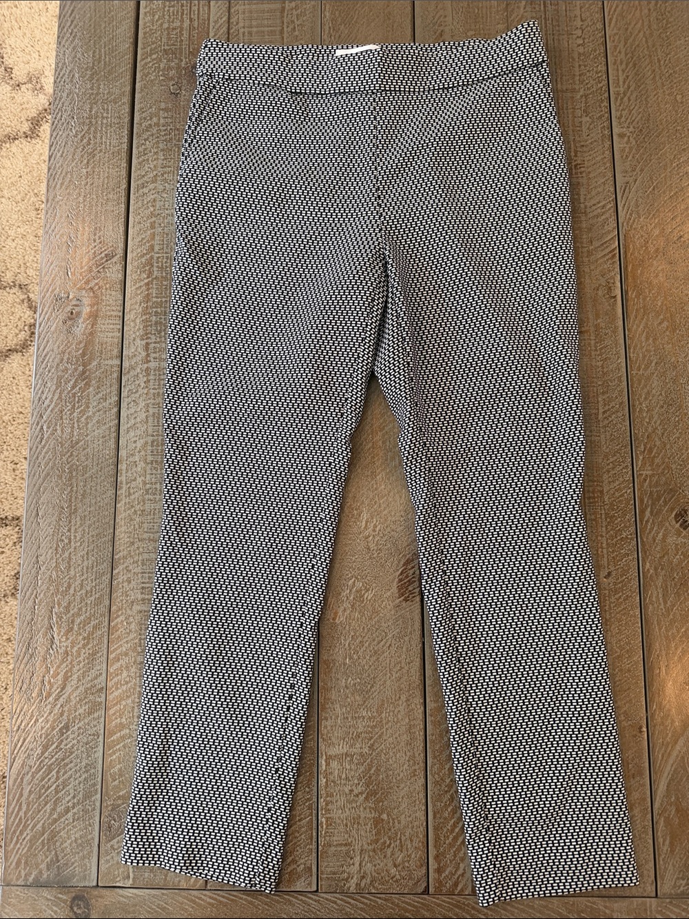 Jules & Leopold Black and White Geometric Ankle Pants
